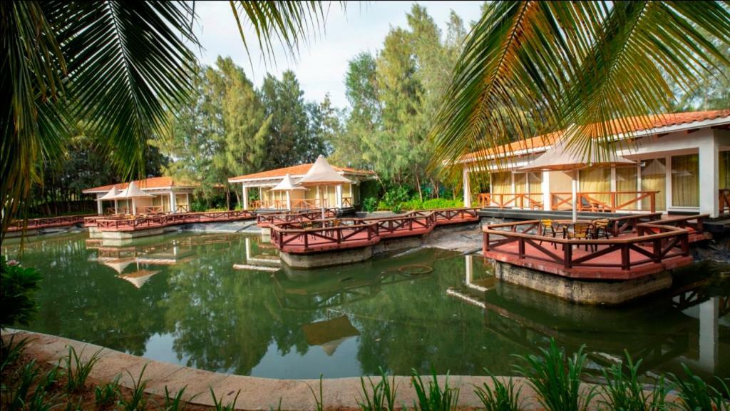Ocean Spray Otel Kālapettai Dış mekan fotoğraf