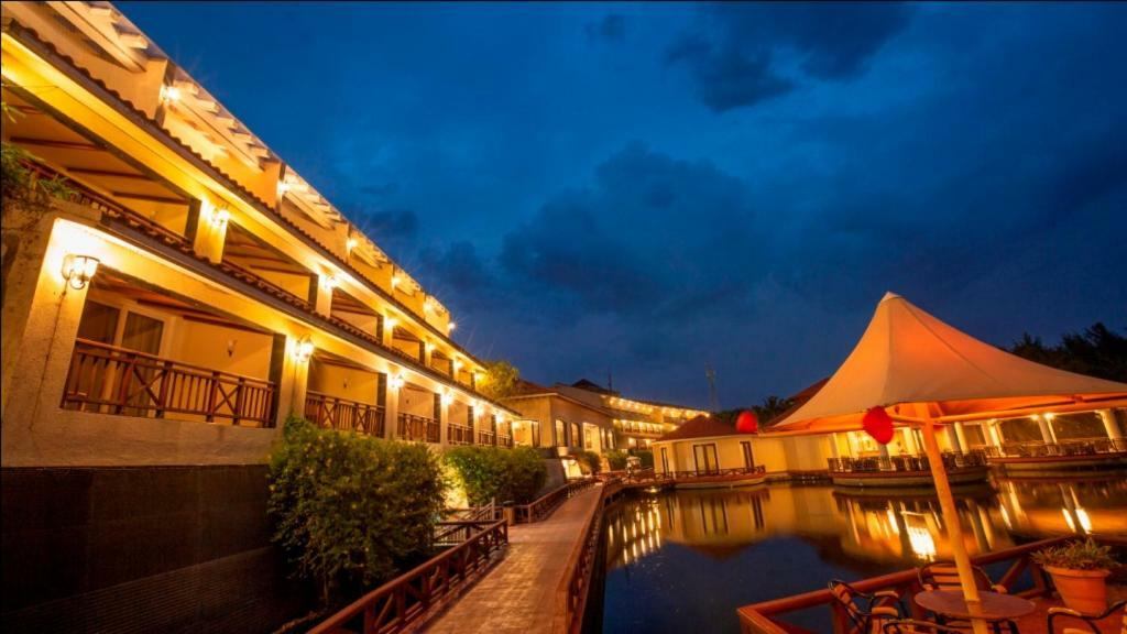 Ocean Spray Otel Kālapettai Dış mekan fotoğraf