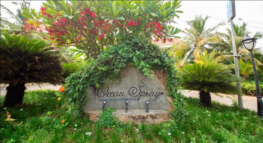 Ocean Spray Otel Kālapettai Dış mekan fotoğraf